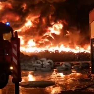 ÙØªÙØ¬Ø&copy; Ø¨Ø­Ø« Ø§ÙØµÙØ± Ø¹Ù Ø­Ø±ÙÙ Ø¶Ø&reg;Ù ÙØ¥Ø·Ø§Ø±Ø§Øª ÙØ³ØªØ¹ÙÙØ&copy; ÙÙ Ø§ÙØ²Ø±ÙØ§Ø¡